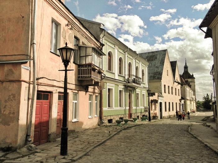N O C T U R N E Apartment Kamianets-Podilskyi Phòng bức ảnh