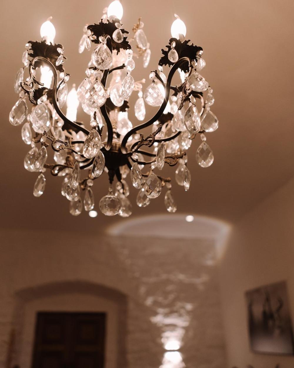 N O C T U R N E Apartment Kamianets-Podilskyi Phòng bức ảnh